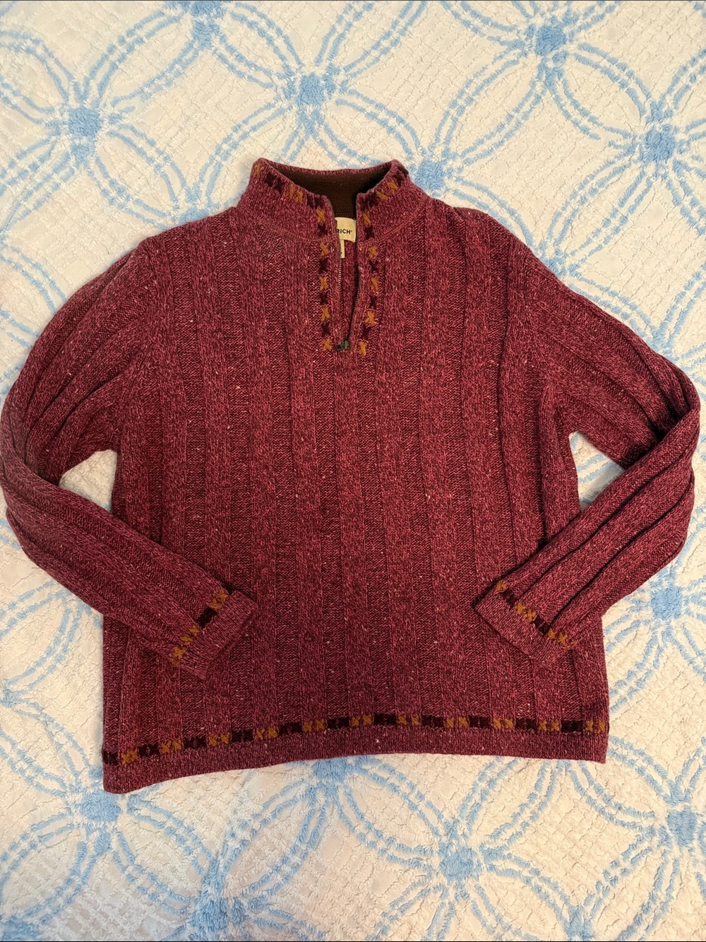 Women’s Woolrich sweater LARGE